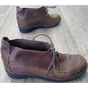 Clarks Chukka Boots Womens 8.5 Leather Bendables Lace Up Nikki Shoes Brown Ankle